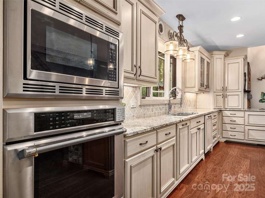 115 Loafer Lane, Waynesville, NC 28785.  MLS# CAR4223223, YatesRealty ID 9682. 
