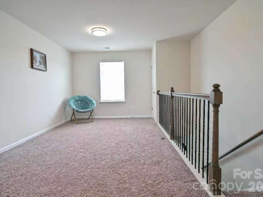 14432 Targert Lane, Charlotte, NC 28278.  MLS# CAR4353977, YatesRealty ID 9682. 