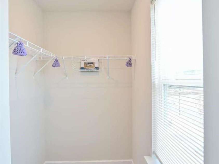 14432 Targert Lane, Charlotte, NC 28278.  MLS# CAR4353977, YatesRealty ID 9682. 