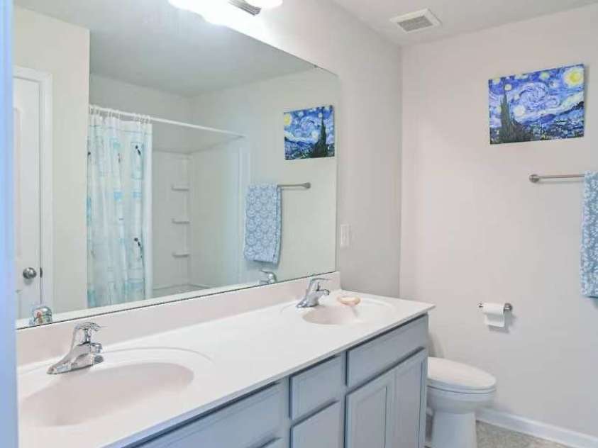 14432 Targert Lane, Charlotte, NC 28278.  MLS# CAR4353977, YatesRealty ID 9682. 