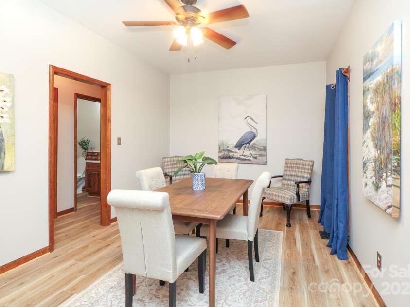 7010 Rock Island Road, Charlotte, NC 28278.  MLS# CAR4295438, YatesRealty ID 9685. 