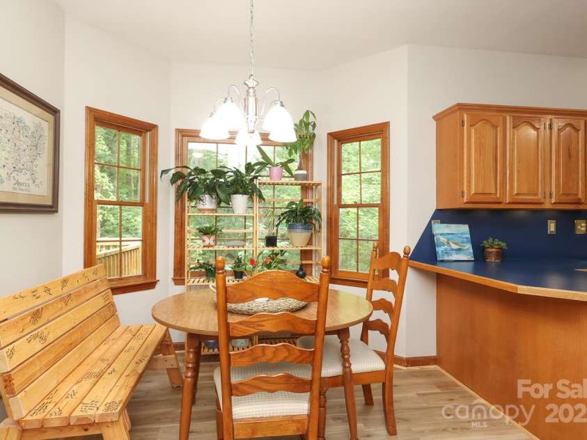 7010 Rock Island Road, Charlotte, NC 28278.  MLS# CAR4295438, YatesRealty ID 9685. 