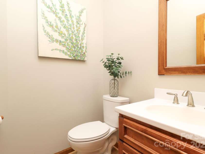 7010 Rock Island Road, Charlotte, NC 28278.  MLS# CAR4295438, YatesRealty ID 9685. 
