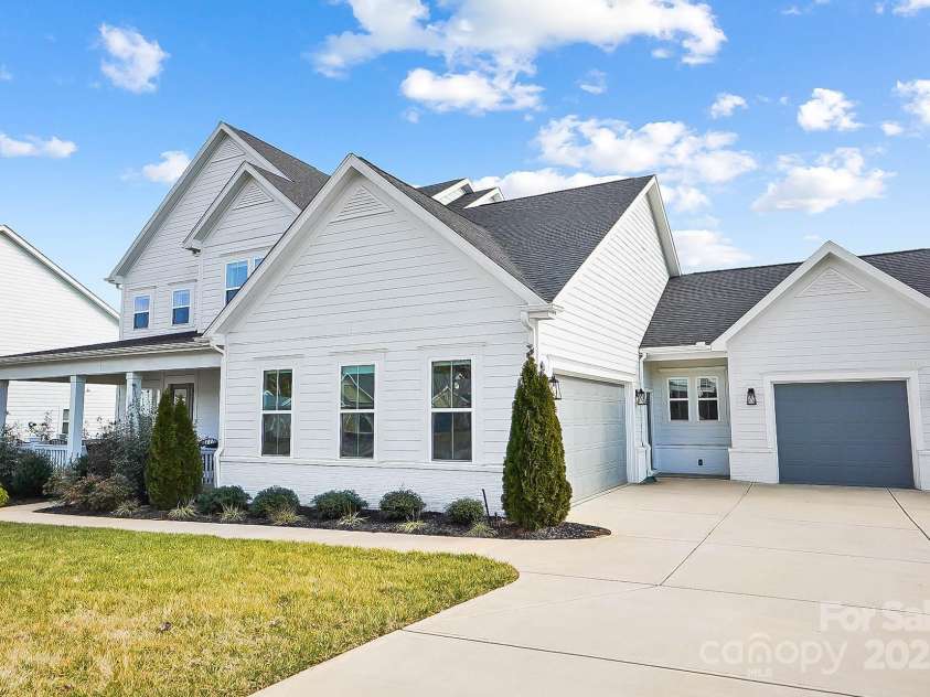 13109 Brooklyn Skylar Way, Huntersville, NC 28078.  MLS# CAR4220321, YatesRealty ID 9686. 