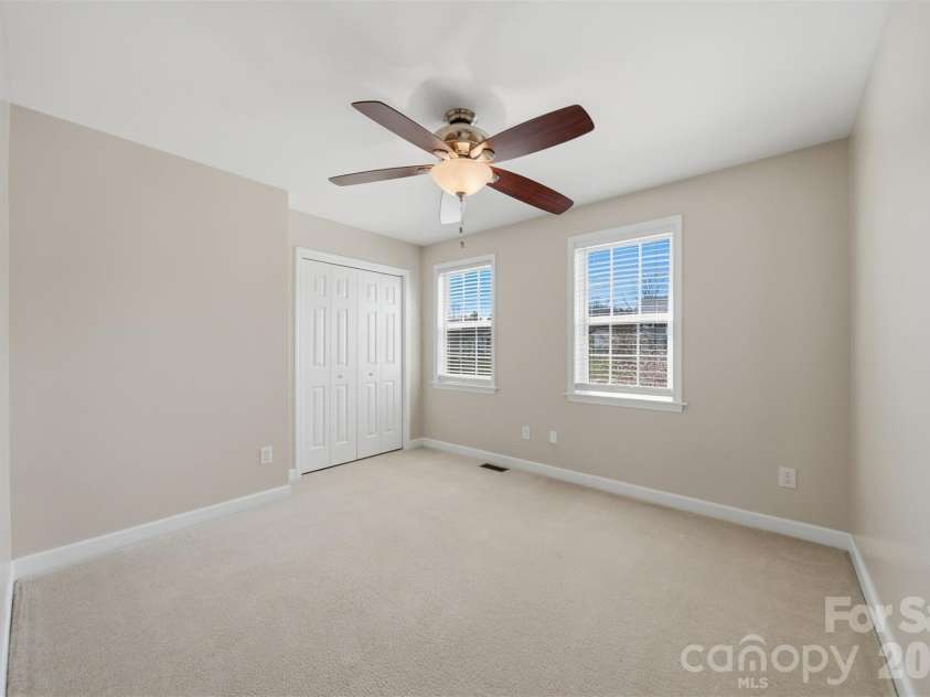 2410 27th Avenue Circle, Hickory, NC 28601.  MLS# CAR4361846, YatesRealty ID 9686. 