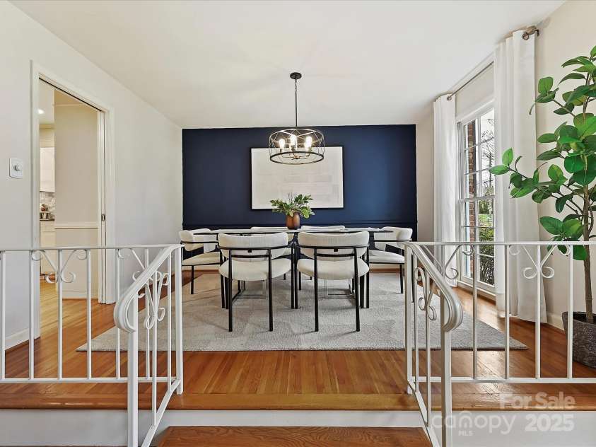 4132 Sulkirk Road, Charlotte, NC 28210.  MLS# CAR4223769, YatesRealty ID 9687. Dining Area