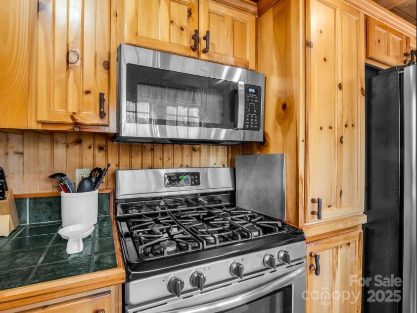 136 Dalton Court, Lake Lure, NC 28746.  MLS# CAR4245732, YatesRealty ID 9689. 