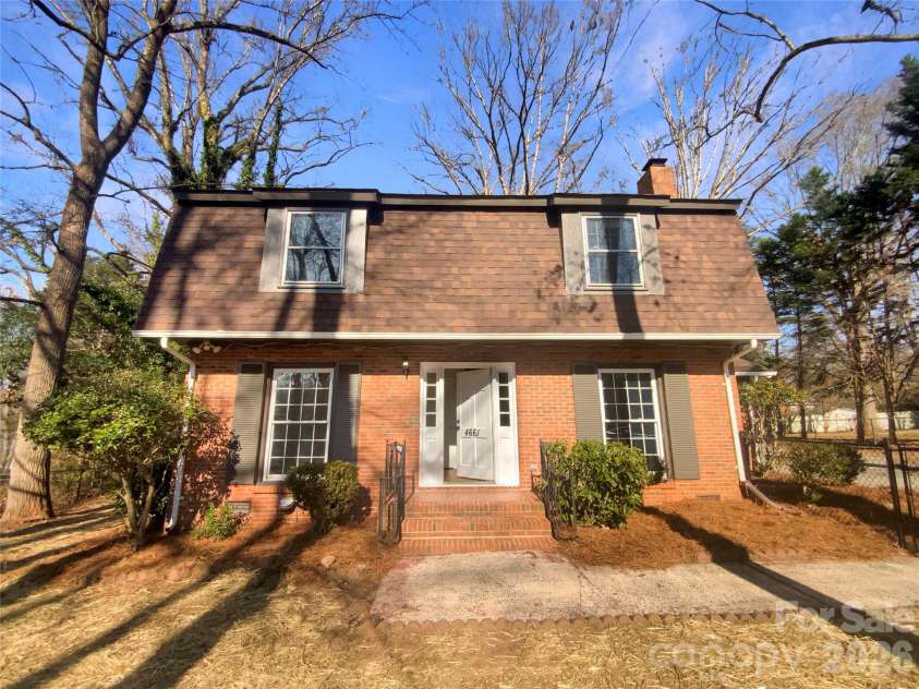 4661 Easthaven Drive, Charlotte, NC 28212.  MLS# CAR4336161, YatesRealty ID 9689. 