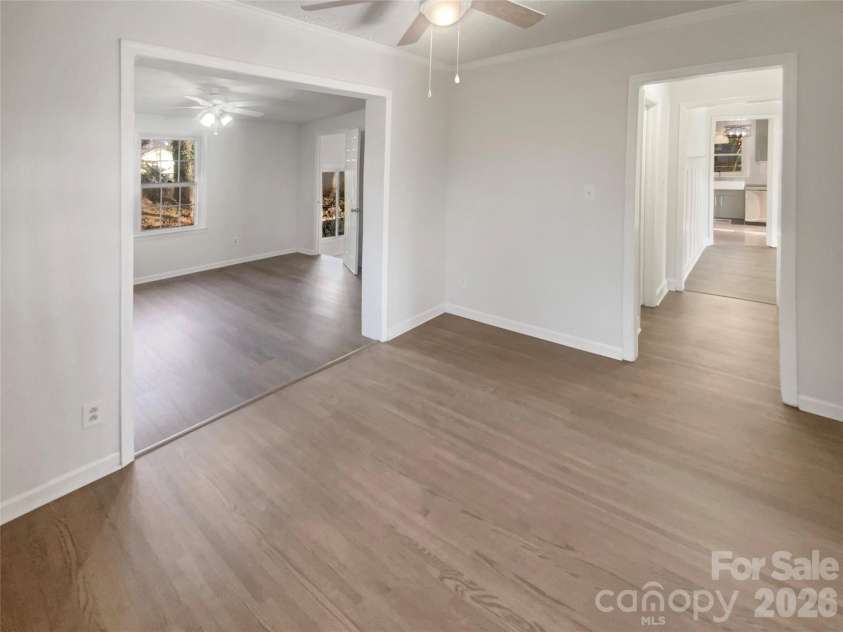 4661 Easthaven Drive, Charlotte, NC 28212.  MLS# CAR4336161, YatesRealty ID 9689. 