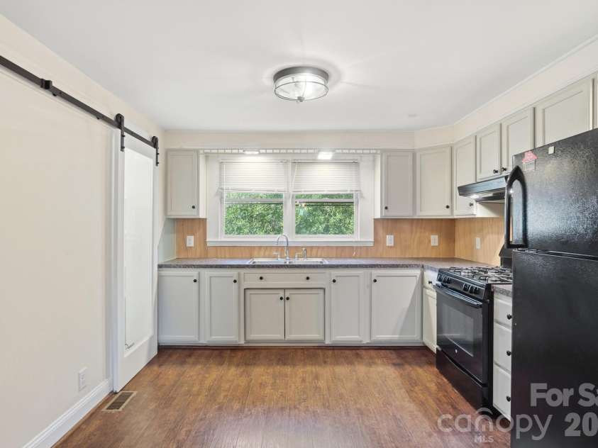 149 Swink Street, Concord, NC 28027.  MLS# CAR4325044, YatesRealty ID 969. 