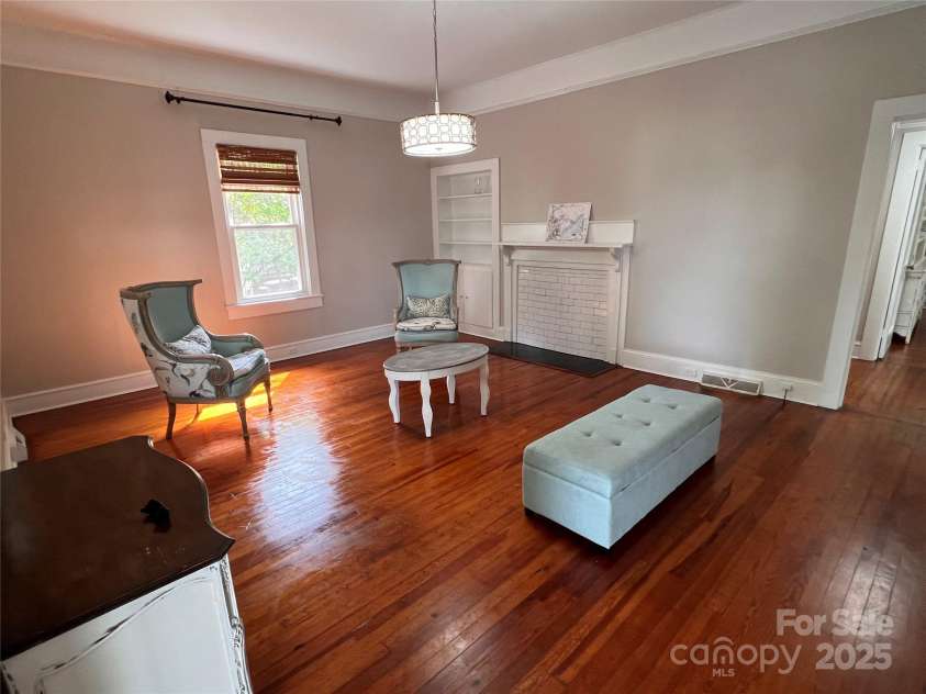 623 Main Street, Kannapolis, NC 28081.  MLS# CAR4251762, YatesRealty ID 9691. 