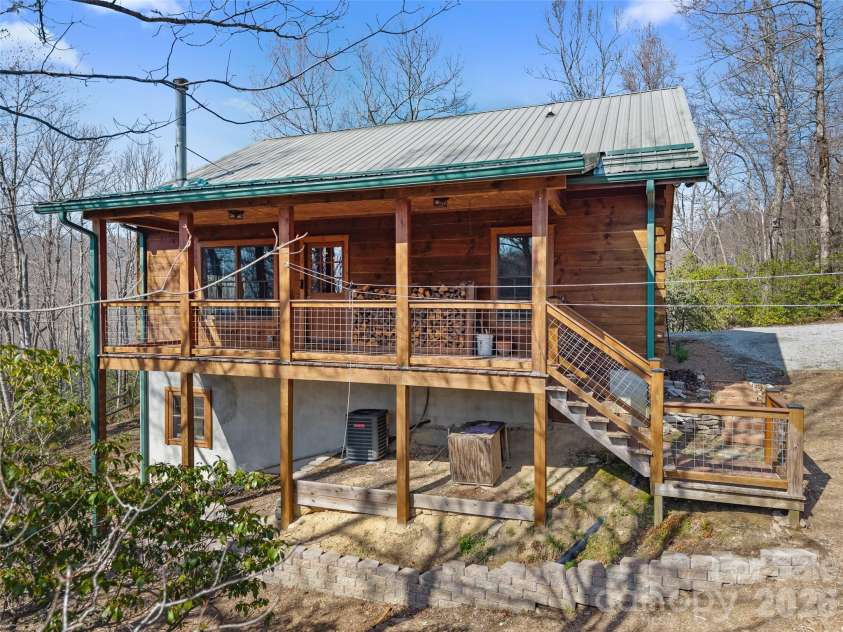 935 Big Branch Road, Brevard, NC 28712.  MLS# CAR4358269, YatesRealty ID 9691. 