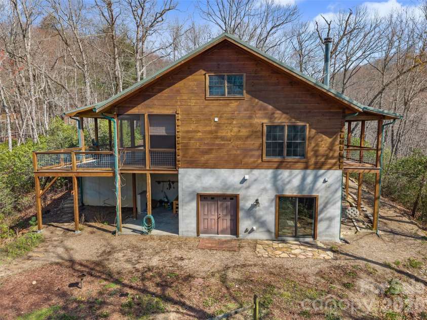 935 Big Branch Road, Brevard, NC 28712.  MLS# CAR4358269, YatesRealty ID 9691. 