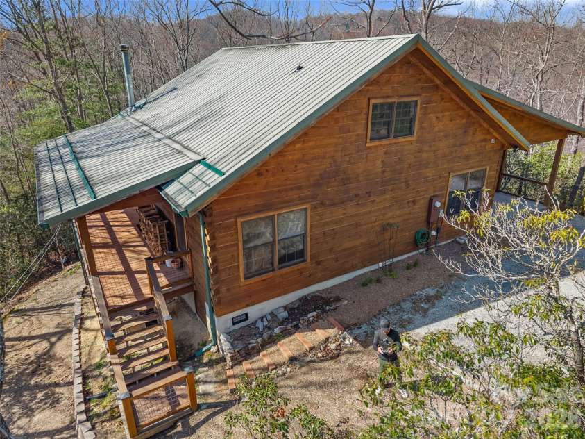 935 Big Branch Road, Brevard, NC 28712.  MLS# CAR4358269, YatesRealty ID 9691. 