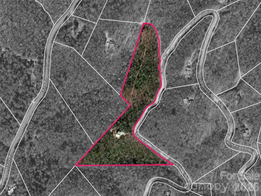 935 Big Branch Road, Brevard, NC 28712.  MLS# CAR4358269, YatesRealty ID 9691. 