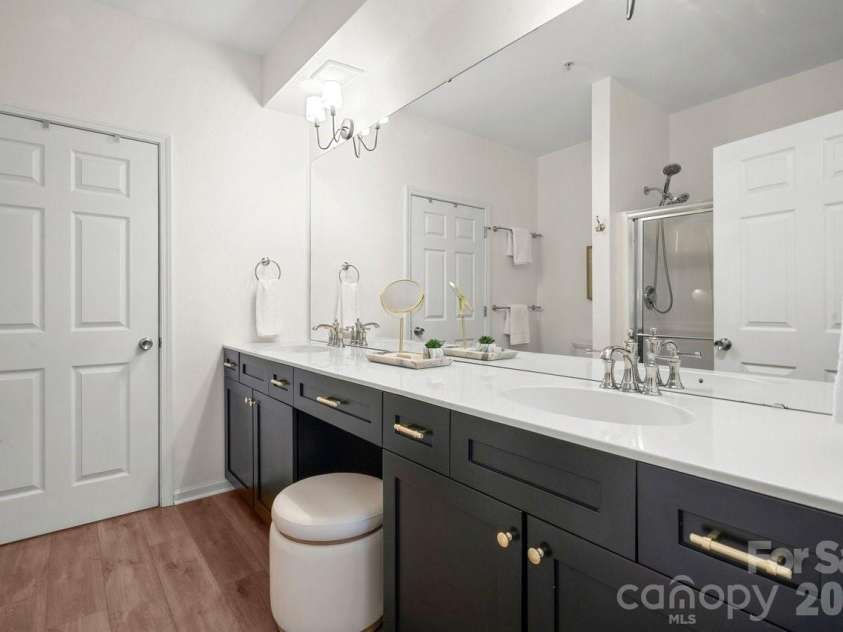 3244 Margellina Drive, Charlotte, NC 28210.  MLS# CAR4334396, YatesRealty ID 9692. 