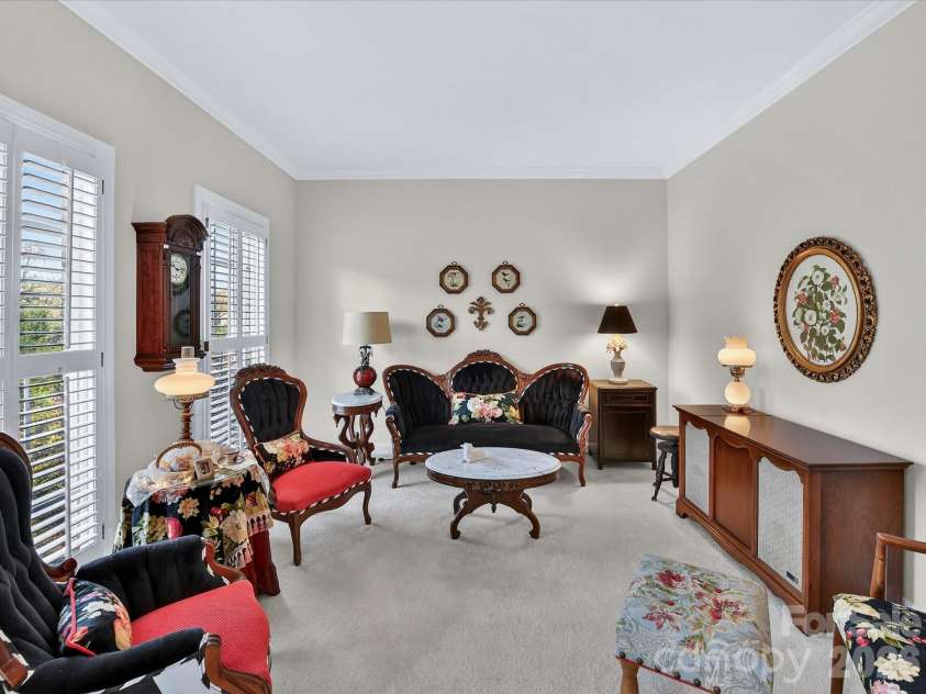 3814 Providence Plantation Lane, Charlotte, NC 28270.  MLS# CAR4357124, YatesRealty ID 9694. 