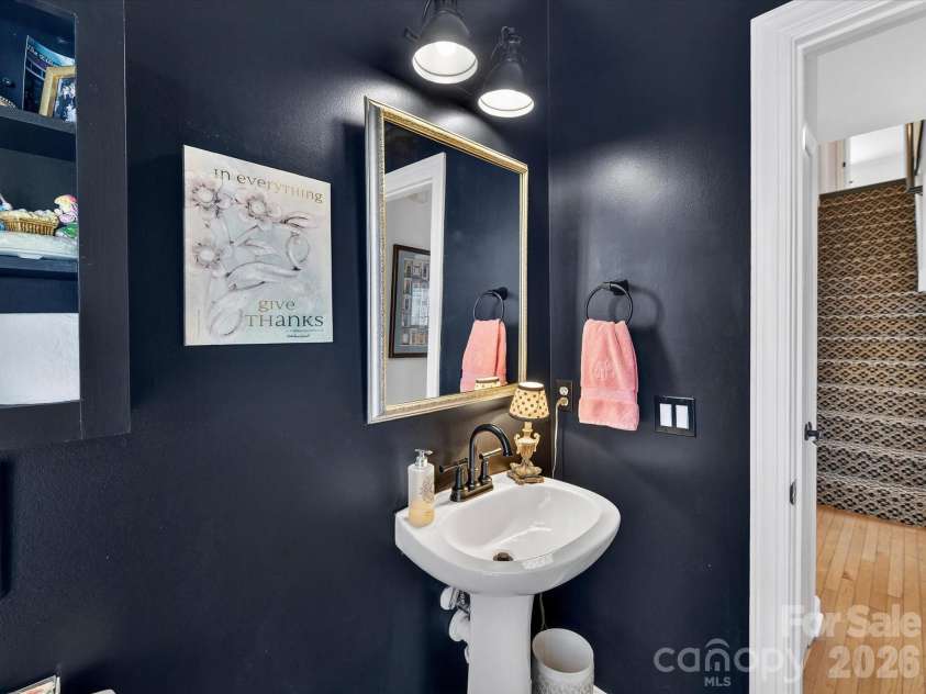 3814 Providence Plantation Lane, Charlotte, NC 28270.  MLS# CAR4357124, YatesRealty ID 9694. 
