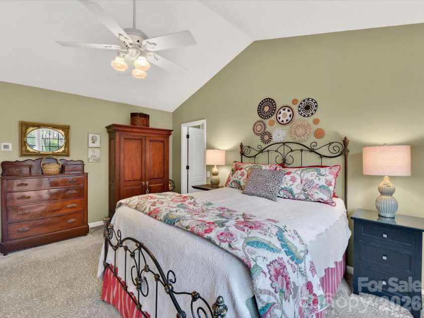 3814 Providence Plantation Lane, Charlotte, NC 28270.  MLS# CAR4357124, YatesRealty ID 9694. 