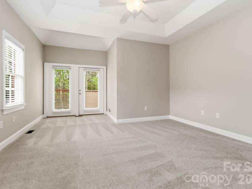 1443 Porch Swing Lane, Matthews, NC 28104.  MLS# CAR4364975, YatesRealty ID 9695. 