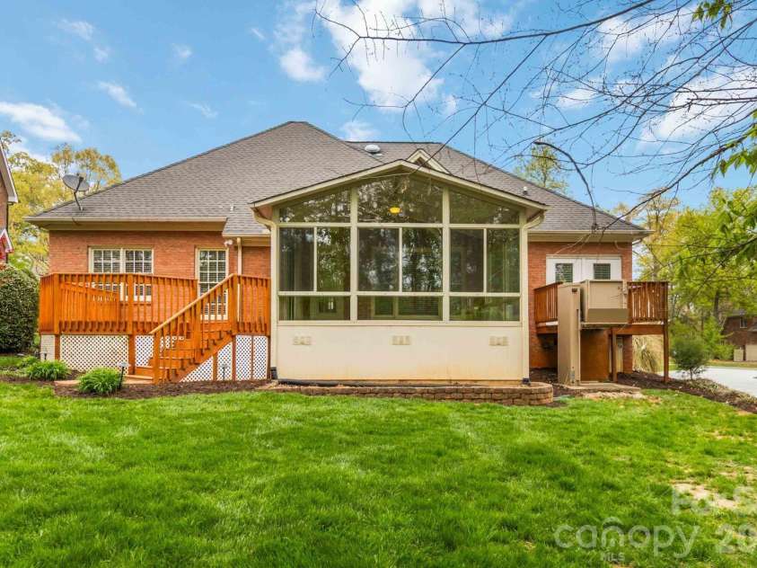 1443 Porch Swing Lane, Matthews, NC 28104.  MLS# CAR4364975, YatesRealty ID 9695. 