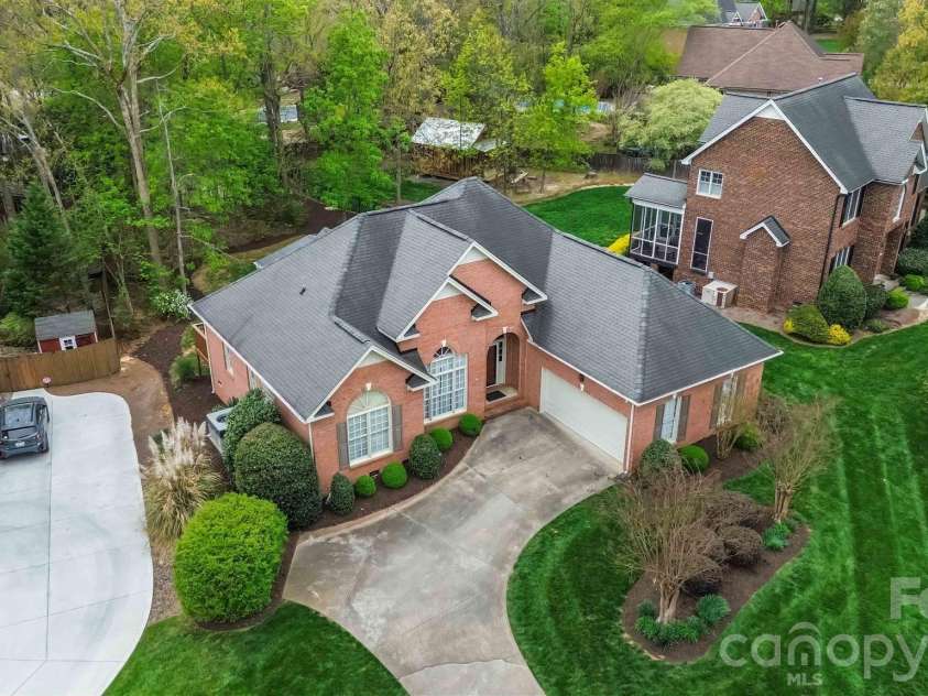 1443 Porch Swing Lane, Matthews, NC 28104.  MLS# CAR4364975, YatesRealty ID 9695. 