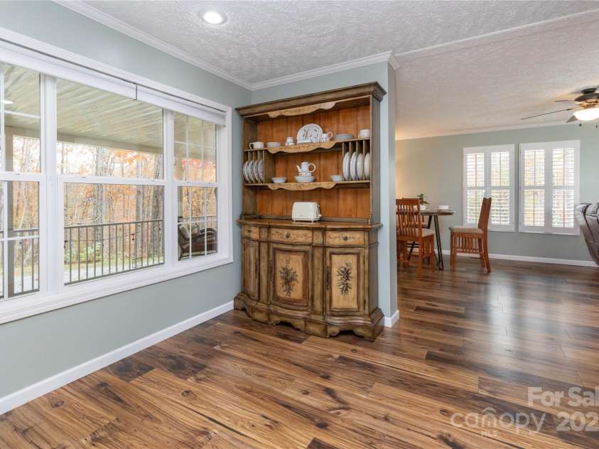 418 Milk Sick Cove, Cullowhee, NC 28723.  MLS# CAR4193351, YatesRealty ID 9695. Kitchen