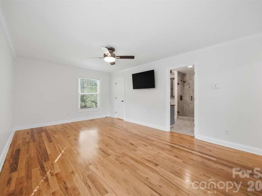 1512 Little Hill Road, Newton, NC 28658.  MLS# CAR4366164, YatesRealty ID 9696. 