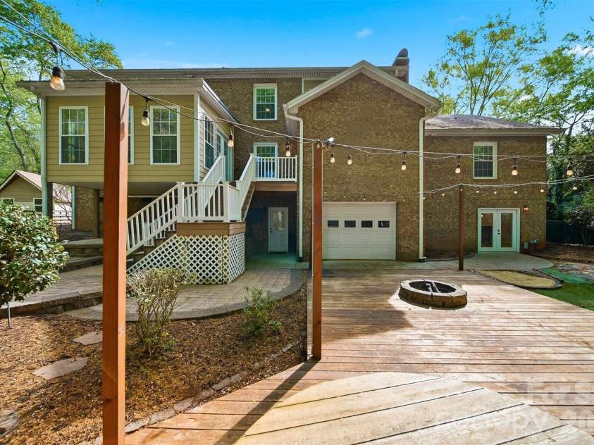 1512 Little Hill Road, Newton, NC 28658.  MLS# CAR4366164, YatesRealty ID 9696. 