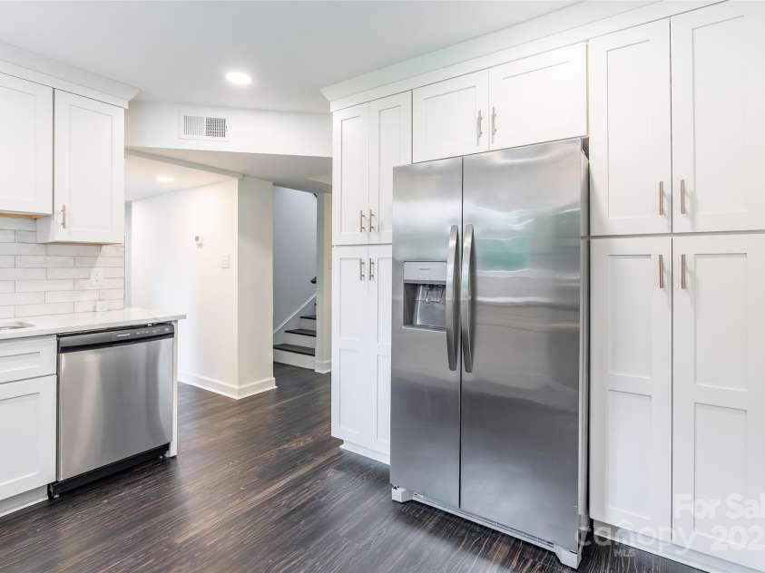 591 Rabun Circle, Rock Hill, SC 29730.  MLS# CAR4281180, YatesRealty ID 9698. 