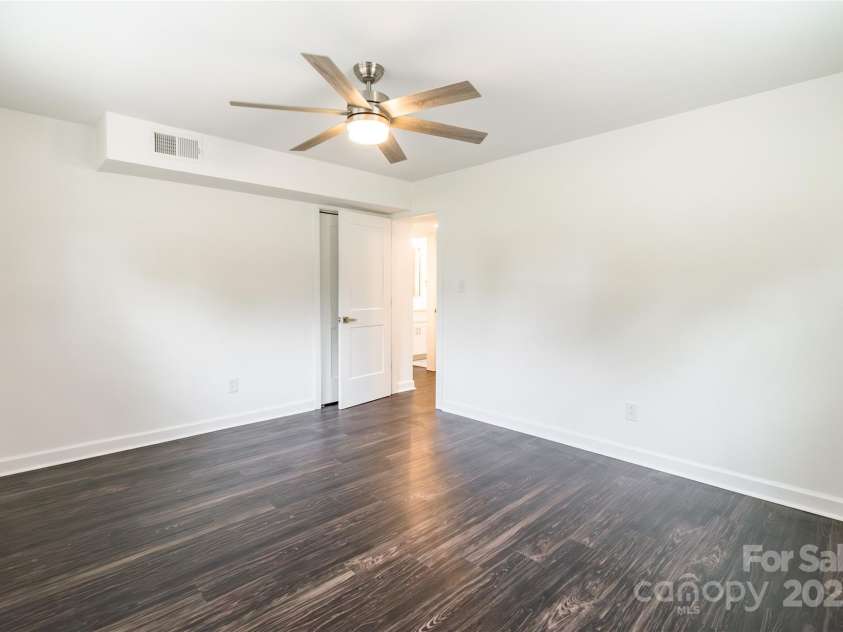 591 Rabun Circle, Rock Hill, SC 29730.  MLS# CAR4281180, YatesRealty ID 9698. 