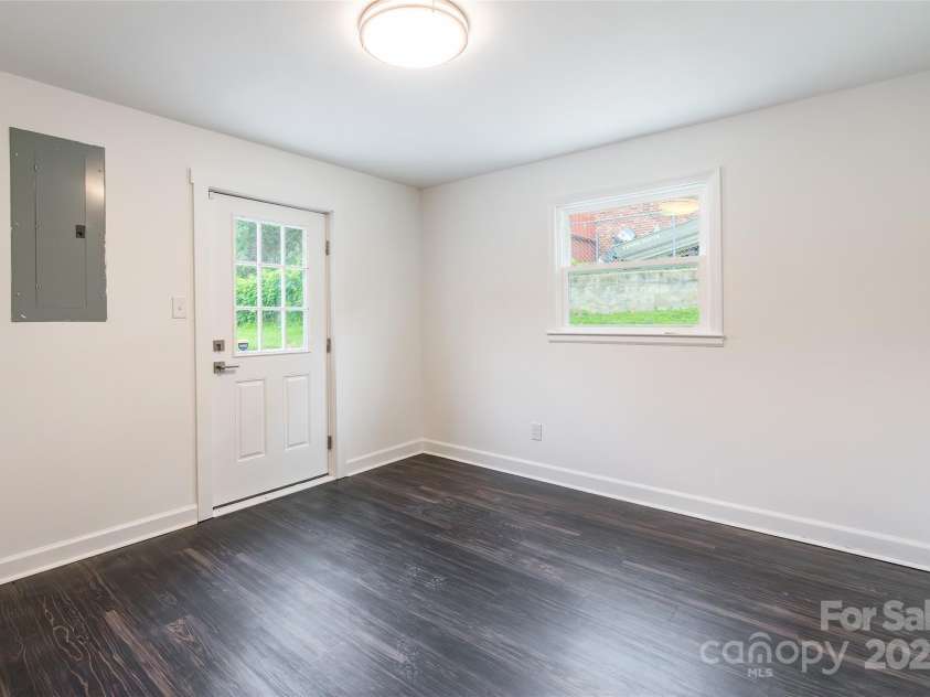 591 Rabun Circle, Rock Hill, SC 29730.  MLS# CAR4281180, YatesRealty ID 9698. 