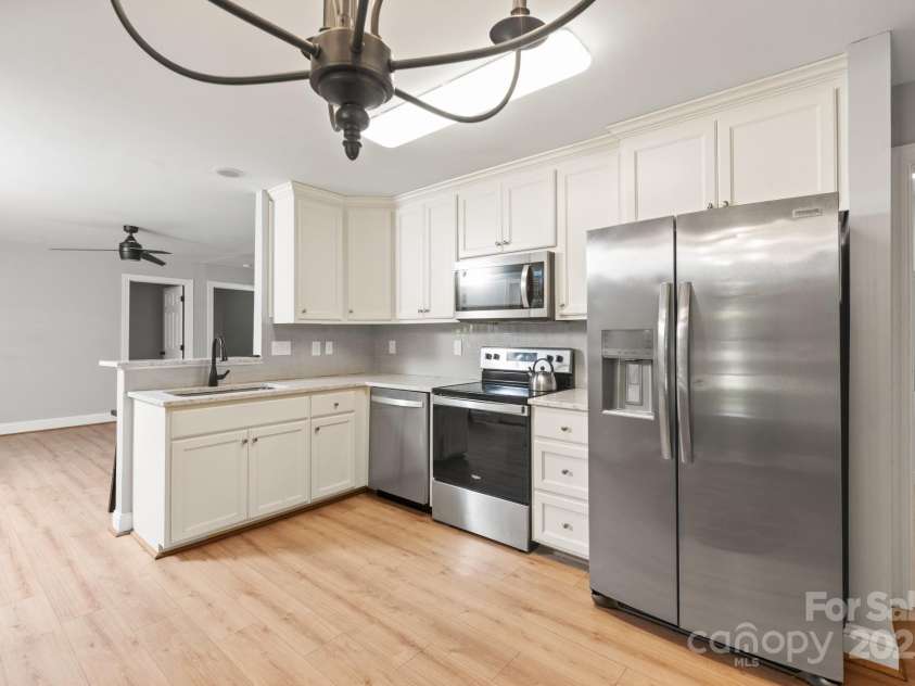 3713 Capricorn Road, Lancaster, SC 29720.  MLS# CAR4245863, YatesRealty ID 9699. 