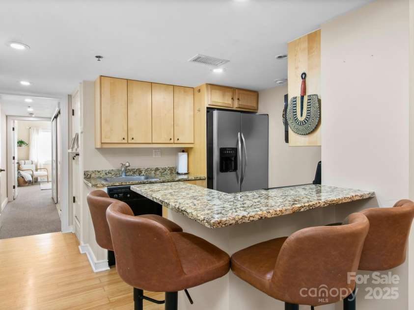 37 Hiawassee Street, Asheville, NC 28801.  MLS# CAR4311986, YatesRealty ID 97. 