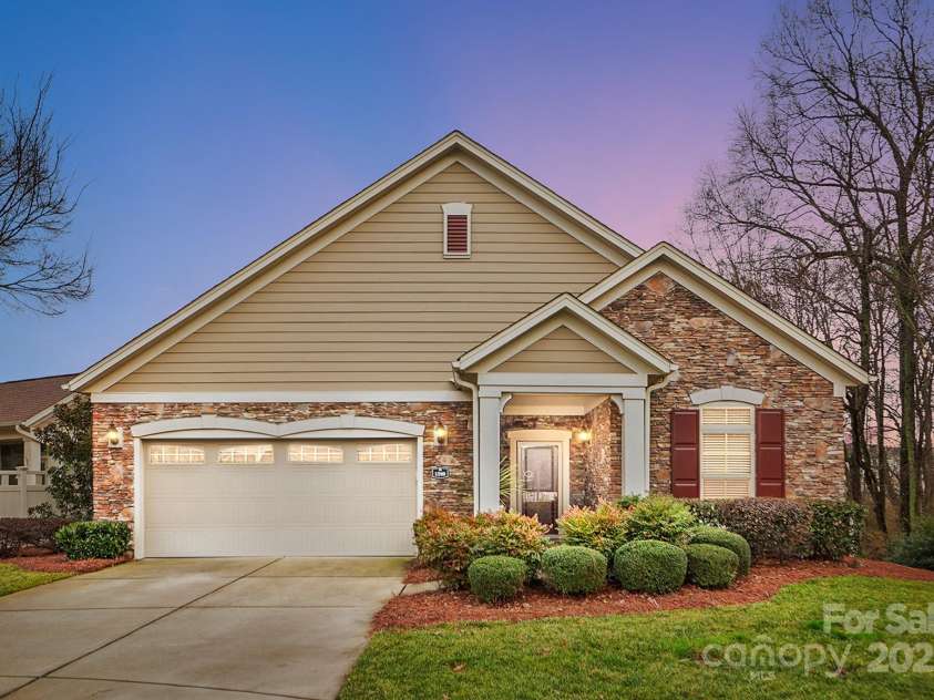 1209 Waypoint Court, Matthews, NC 28104.  MLS# CAR4225928, YatesRealty ID 9700. 