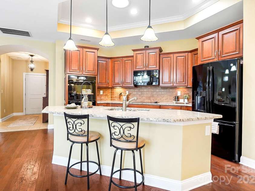 1209 Waypoint Court, Matthews, NC 28104.  MLS# CAR4225928, YatesRealty ID 9700. 