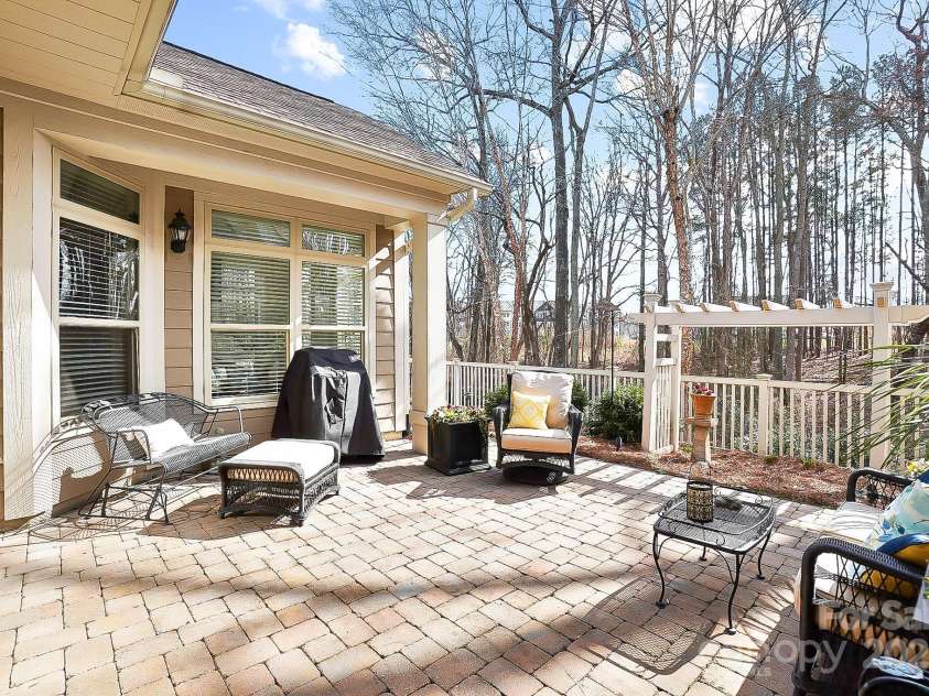 1209 Waypoint Court, Matthews, NC 28104.  MLS# CAR4225928, YatesRealty ID 9700. 
