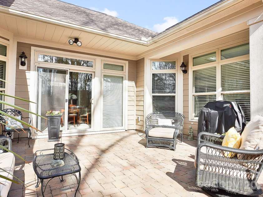 1209 Waypoint Court, Matthews, NC 28104.  MLS# CAR4225928, YatesRealty ID 9700. 