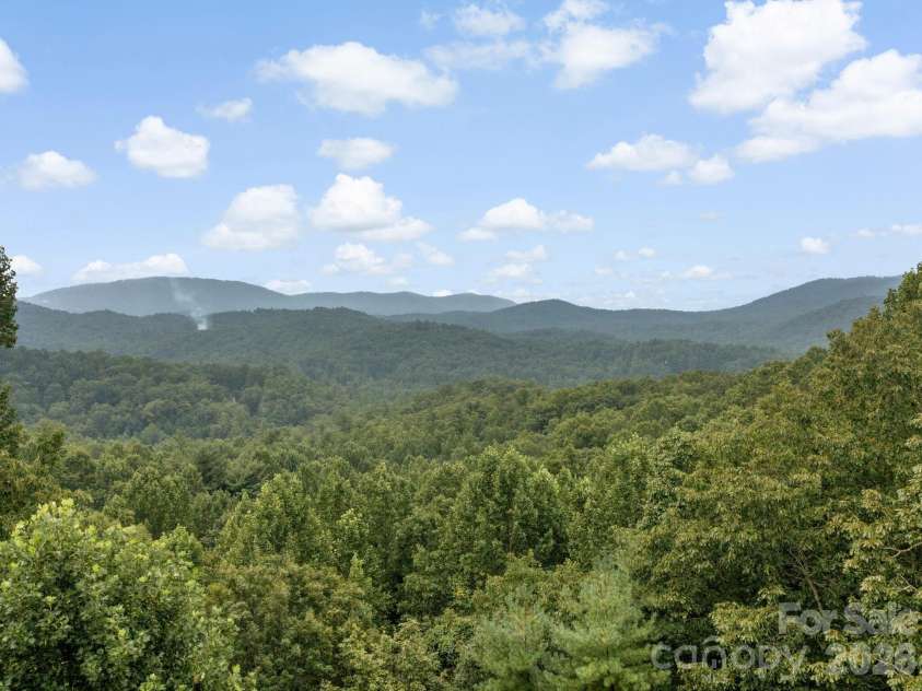 60 Whispering Stream Trail, Hendersonville, NC 28739.  MLS# CAR4354526, YatesRealty ID 9700. 