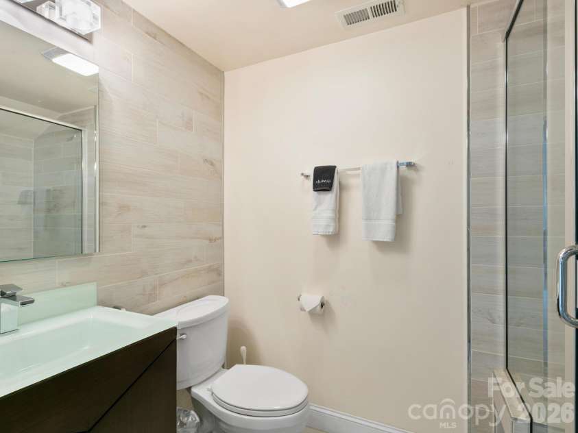 60 Whispering Stream Trail, Hendersonville, NC 28739.  MLS# CAR4354526, YatesRealty ID 9700. 