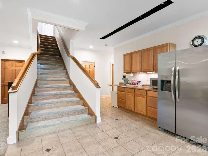 60 Whispering Stream Trail, Hendersonville, NC 28739.  MLS# CAR4354526, YatesRealty ID 9700. 