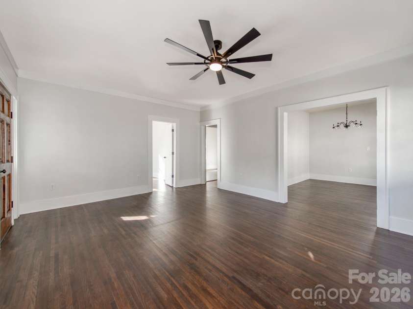518 5th Avenue, Gastonia, NC 28052.  MLS# CAR4392296, YatesRealty ID 9701. 