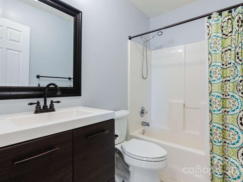 60 Hilltop View Drive, Fletcher, NC 28732.  MLS# CAR4202444, YatesRealty ID 9701. Full bath on upper