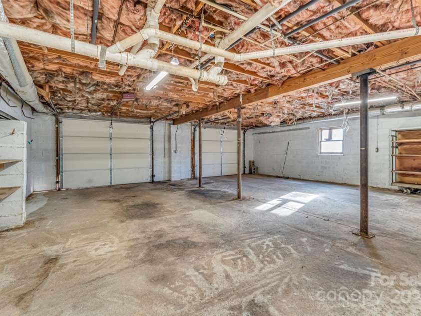 19775 Asheville Highway, Landrum, SC 29356.  MLS# CAR4215512, YatesRealty ID 9702. 