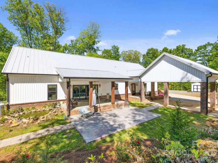 29268 Pennington Road, Albemarle, NC 28001.  MLS# CAR4248584, YatesRealty ID 9703. 