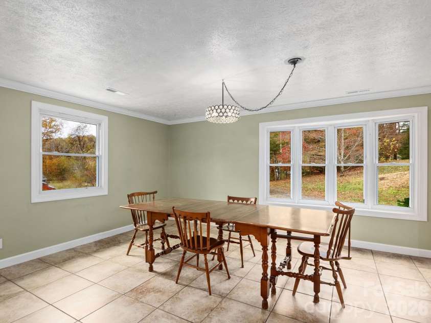 6 Star Berry Lane, Fairview, NC 28730.  MLS# CAR4315024, YatesRealty ID 9705. 