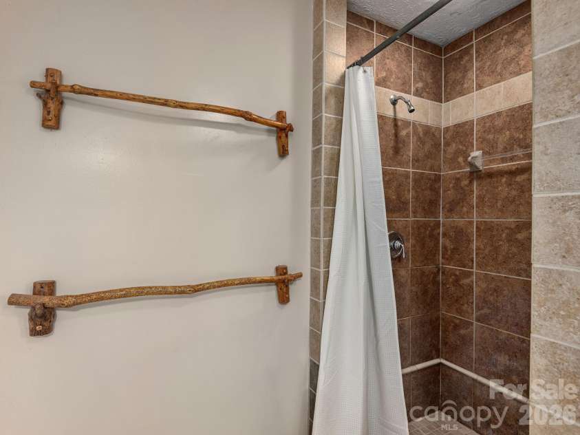 6 Star Berry Lane, Fairview, NC 28730.  MLS# CAR4315024, YatesRealty ID 9705. Fine Craftsmanship Throughout