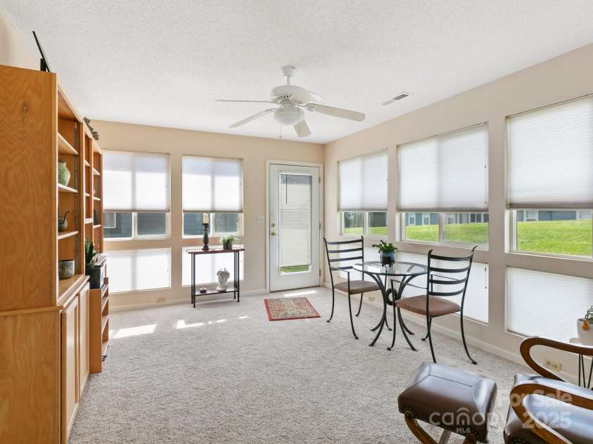 47 Barn Owl Way, Hendersonville, NC 28792.  MLS# CAR4241926, YatesRealty ID 9706. 