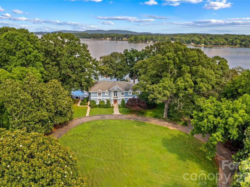 680 Fox Hollow Lane, Salisbury, NC 28146.  MLS# CAR4269106, YatesRealty ID 9706. 