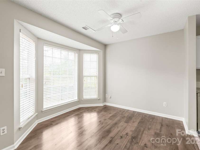 11404 Larix Drive, Charlotte, NC 28273.  MLS# CAR4233531, YatesRealty ID 9707. 